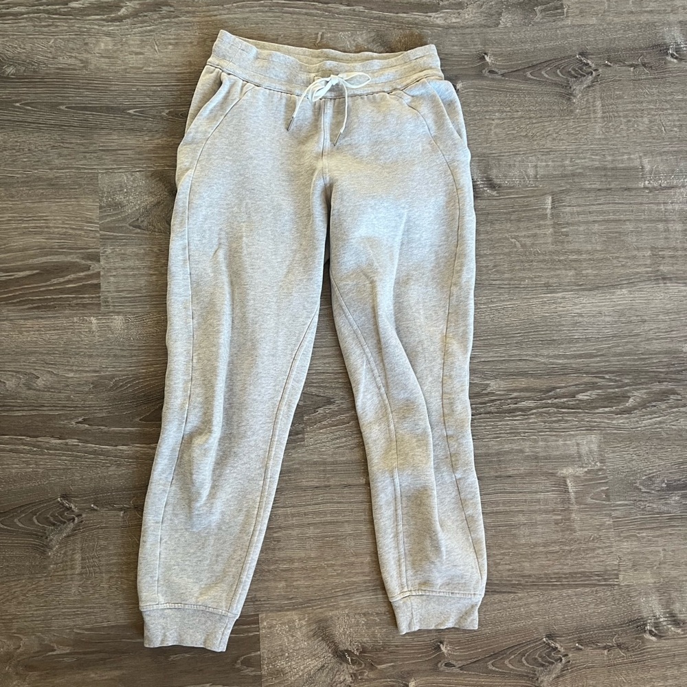 Gray Lululemon Scuba Joggers